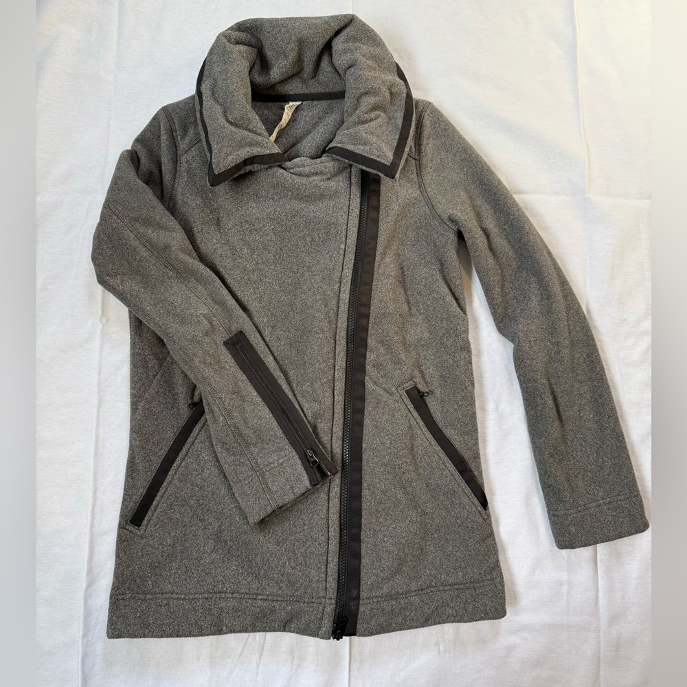Lululemon Gray asymmetrical zip jacket size 4